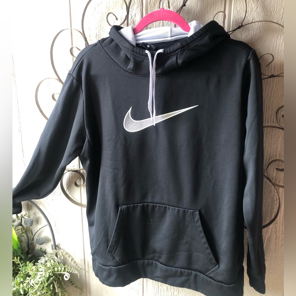 Nike Light weight thermal hoodie